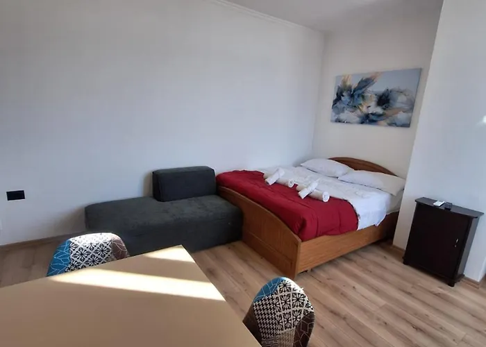 Albania Comfort Near Center *